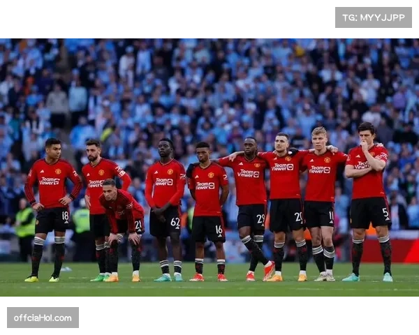 万-比萨卡门线解围旧主，曼联旧将反戈一击成焦点